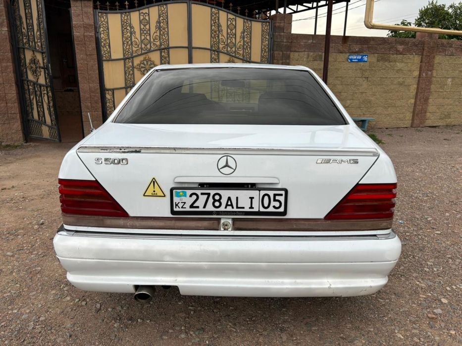 Mercedes benz w140
