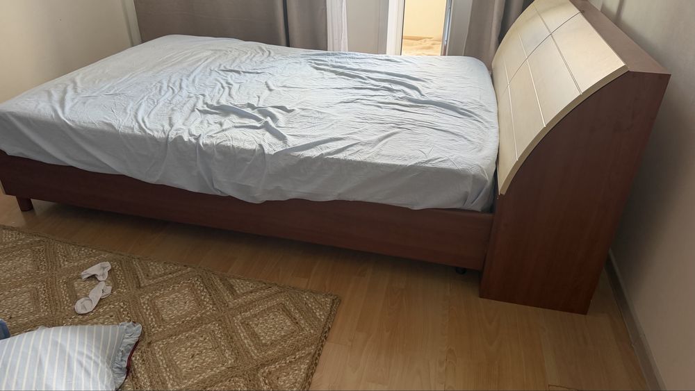 Продам кровать с Ортопедическим матрасом