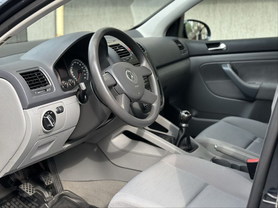 Volkswagen Golf 5 1.4 Benzina 124.000 KM Euro 4