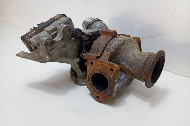 Turbina turbosuflanta 2.0d, N47 8515187 / 780059404 BMW Seria 3 E90/E