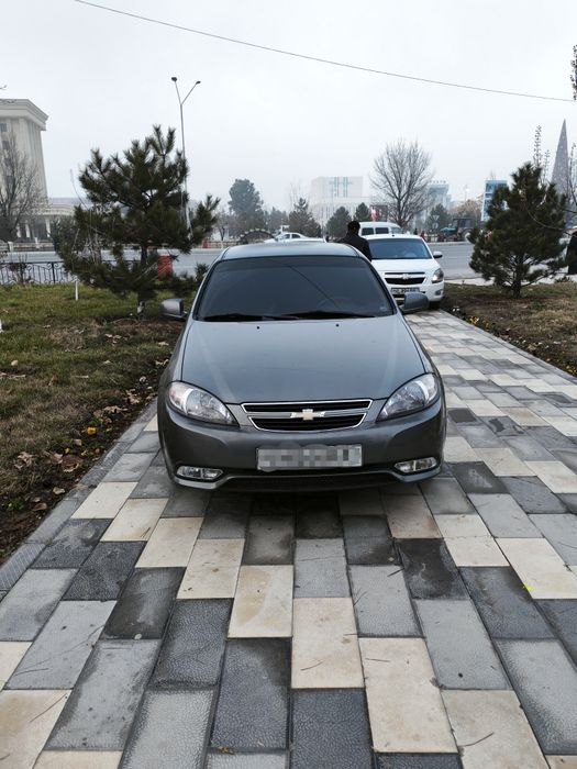 Жентра 1,5 сотилади