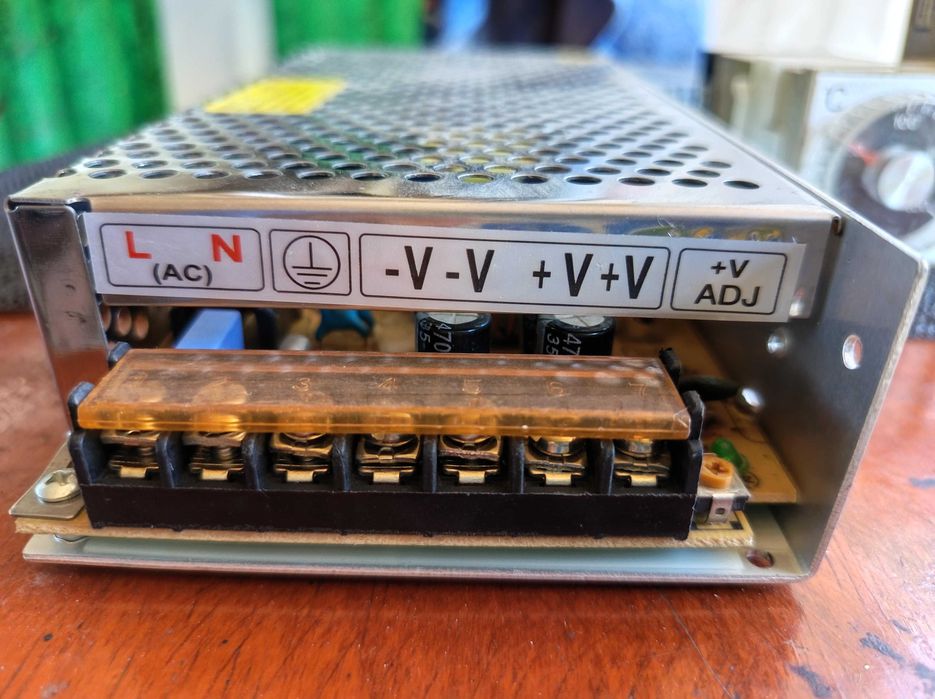 Sursa in comutatie 24v--5A