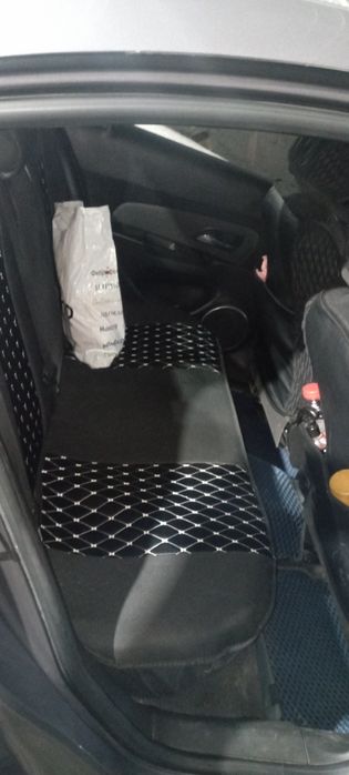 Продам Chevrolet Cruze 2012 года