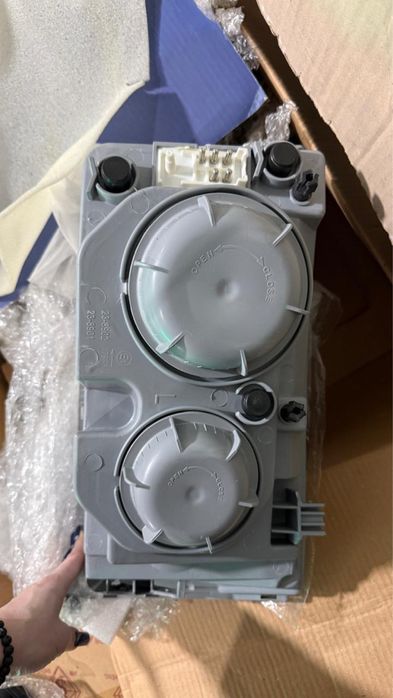 Фары хрусталя w 124