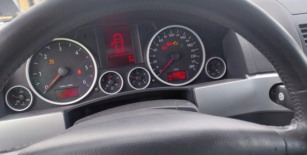 VOLKSWAGEN Touareg 2007 — imagine 5