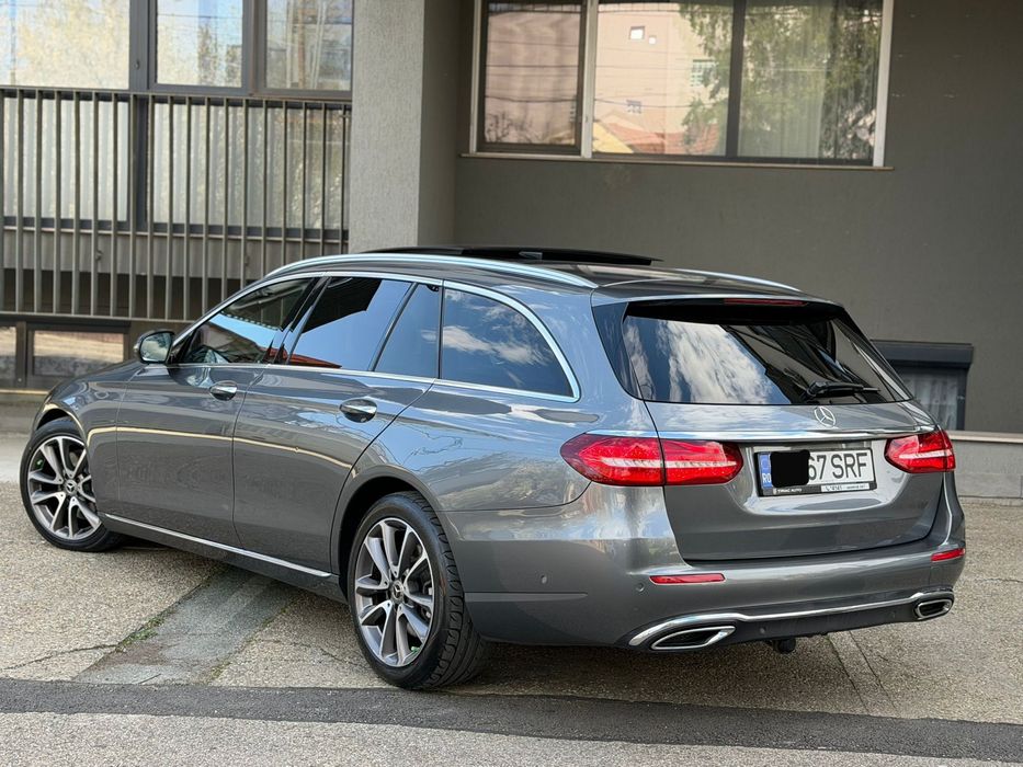 Mercedes E klass 2018 350d•Pano•Designo •4Butoane•Suspensie•Variante