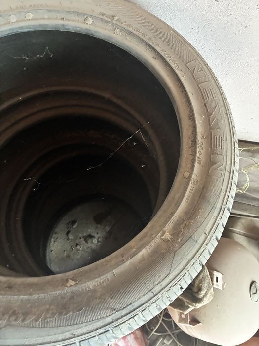 Срочная продажа Покрышки  б/у