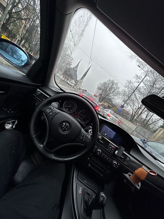 Vând BMW E90. 2.0-177CP