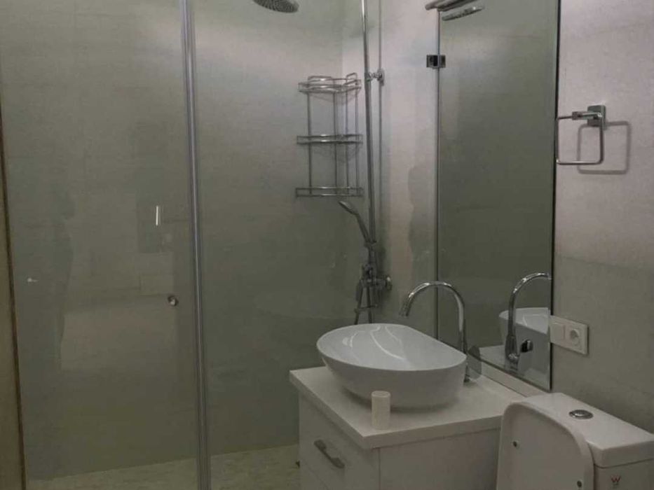 Дава се под наем Тристаен апартамент в Пловдив, Христо Смирненски - 120 кв.м за 448.8 € - Снимка #4