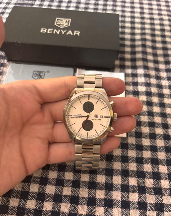 Чисто Нов Мъжки Часовник Benyar Chronograph