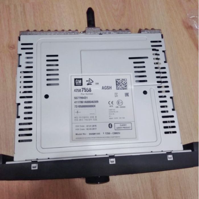 Некся 3 магнитафони сотилади