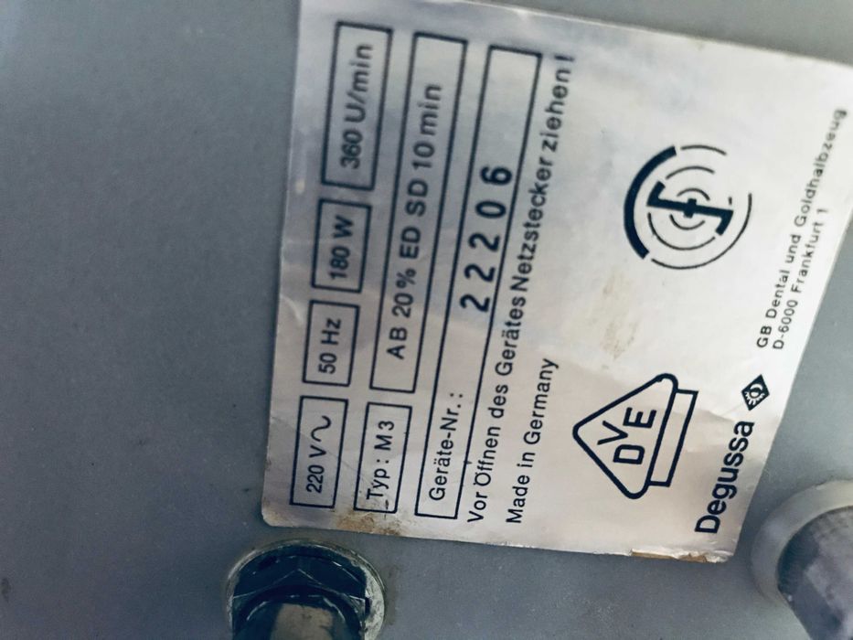 Vacuum vacum malaxor Degussa 3 laborator tehnica dentara dental