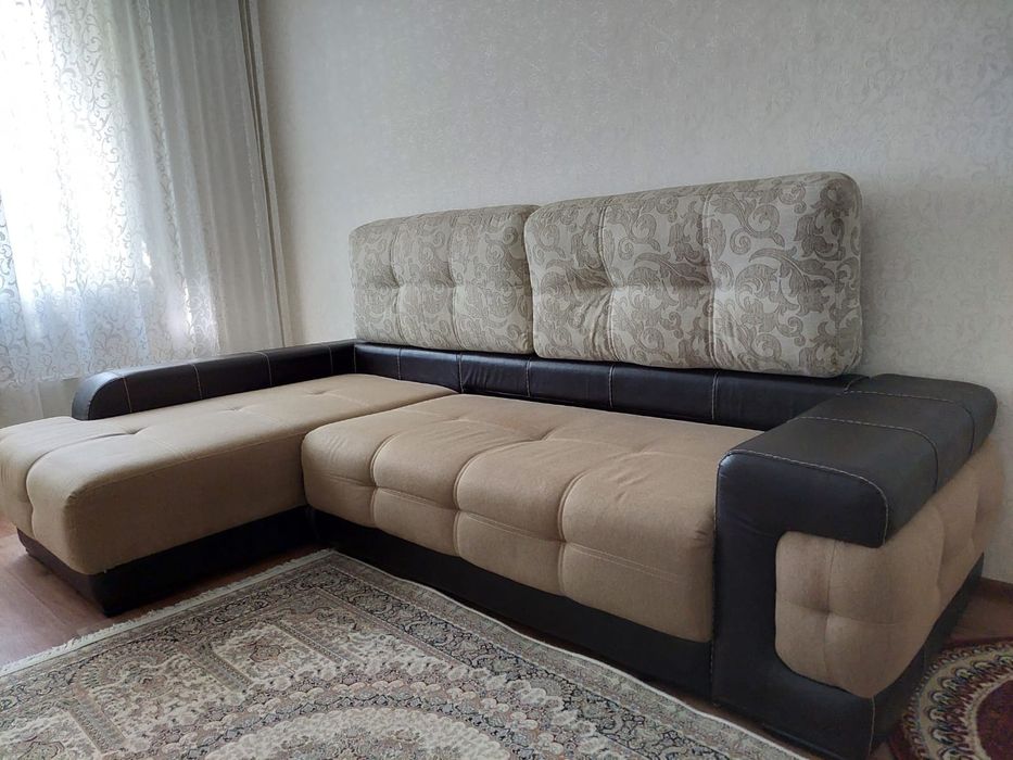 Диван угловой (левый)