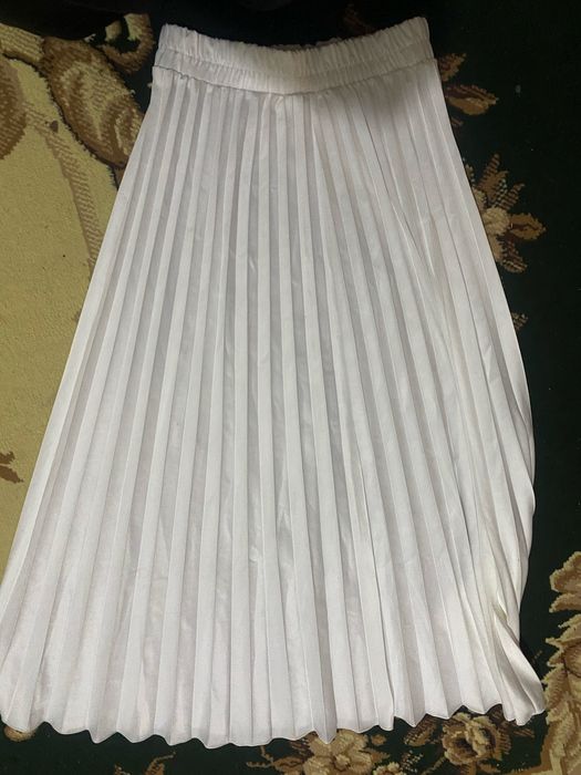 Срочно продом юбки в хорошем состаяние