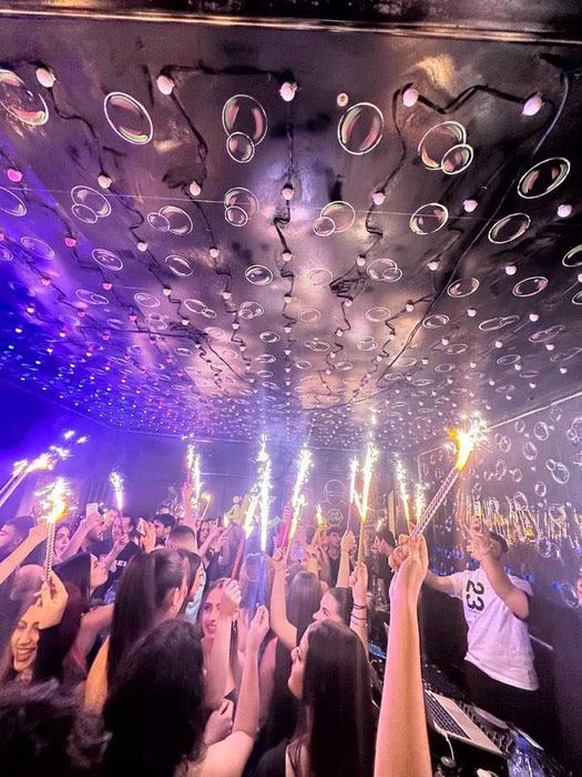 Дава се под наем Зала за събития в София, Център -  кв.м за 224.4 € - Снимка #1