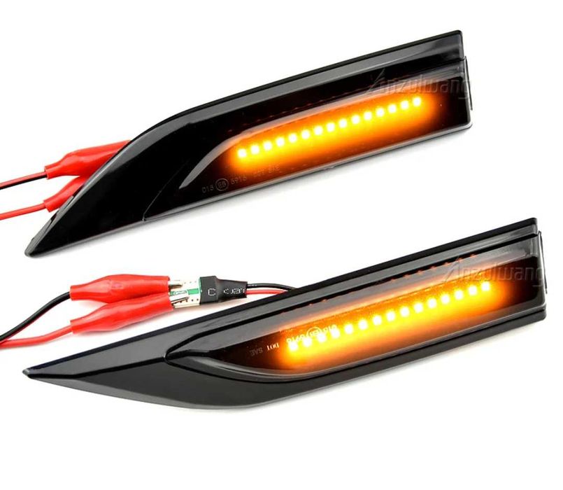 Динамични бягащи мигачи за VW Transporter Multivan Caddy за калника