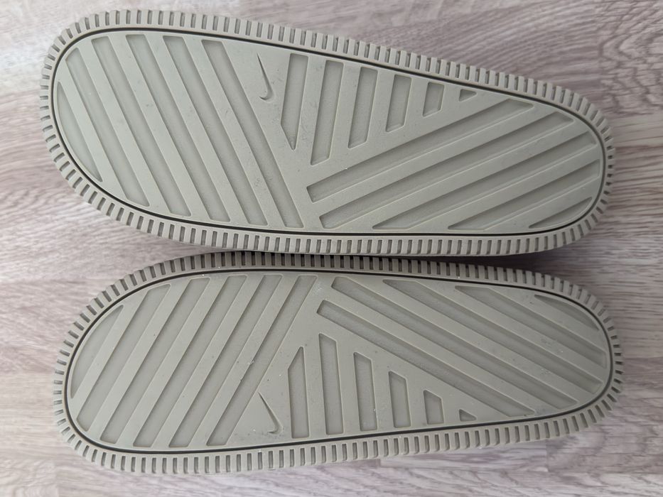 Vand papuci Nike calm