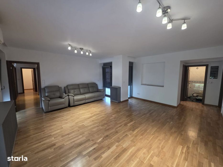 Baneasa Green Lake Complex Apartament 4 Camere  Loc Parcare Si Boxa