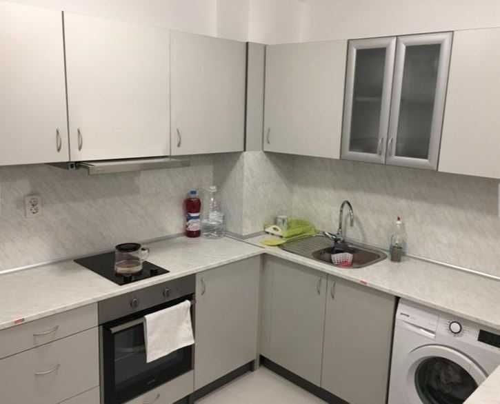 Тристаен апартамент в кв. Полигона