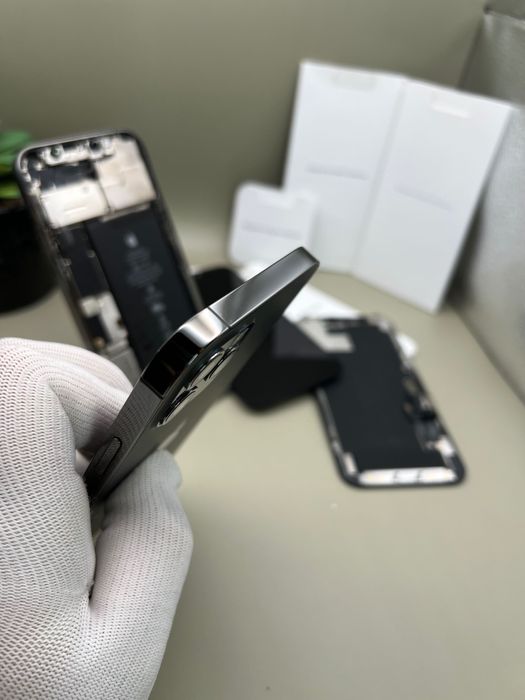 iPhone 12 Pro, iCloud locked, 2бр, 92% батерия, ПЕРФЕКТНИ, НА ЧАСТИ!