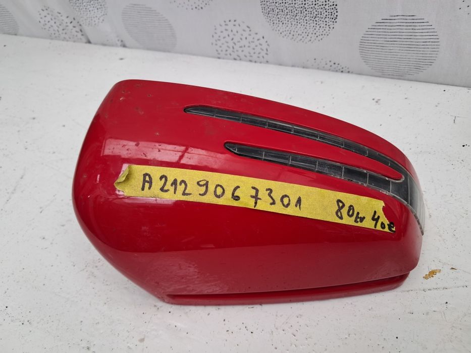 Капак огледало мигач  Mercedes w212