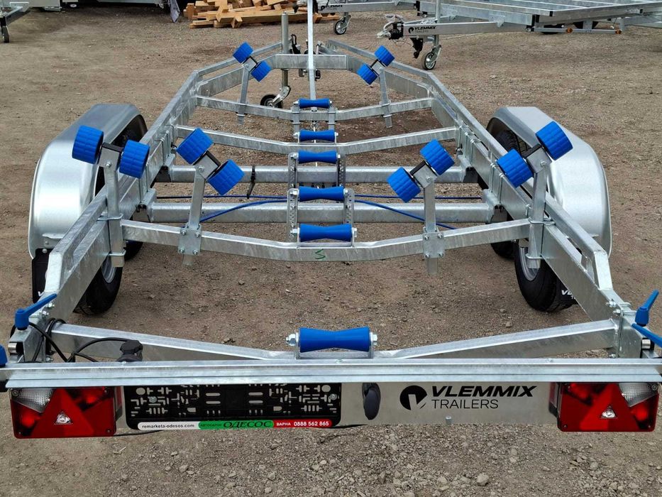 НОВО колесар Vlemmix Boat Trailer 700 2700kg