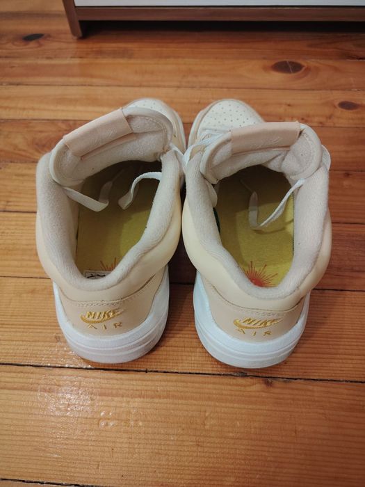 Маратонки Nike 38