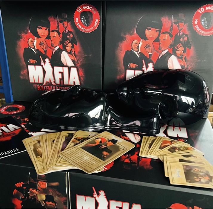 Настольная игра Мафия с масками