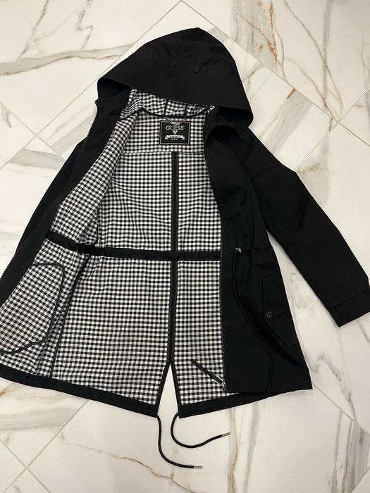 Guess пролетно/есенно яке