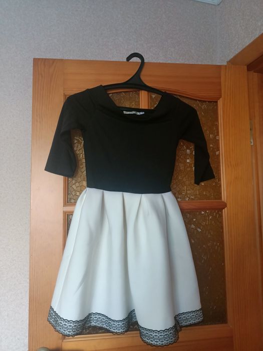 Продам разные платья