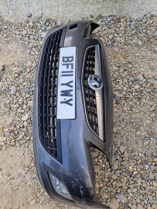 Bara Fata Opel Astra 2011