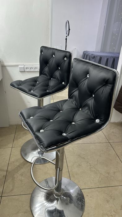 Стулья для визажистов