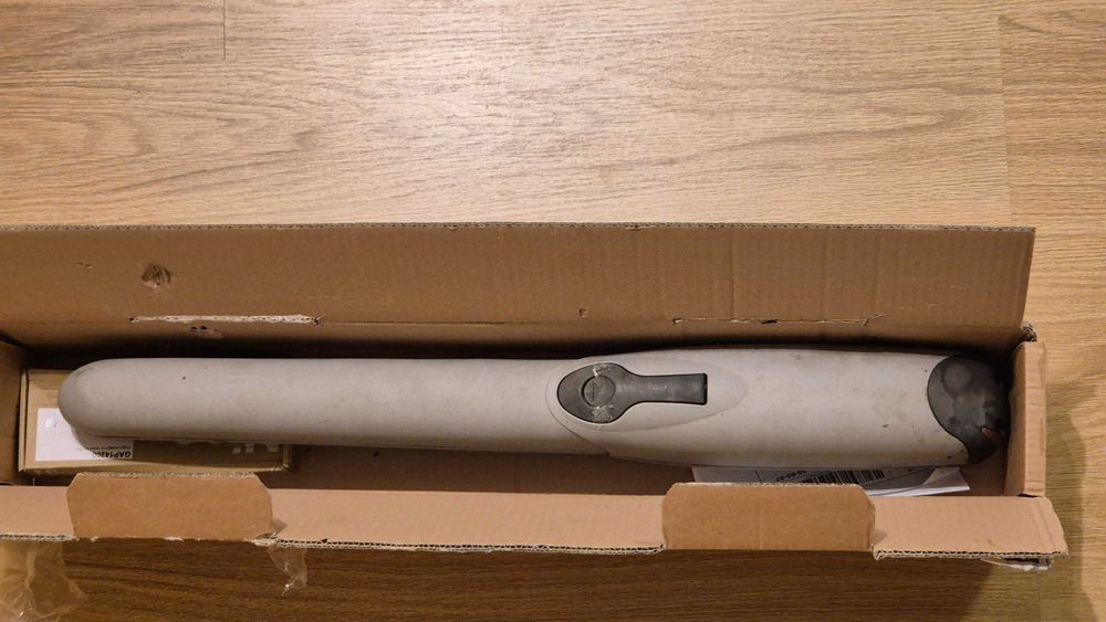 Motoreductor porți batante Nice WG2024 – funcționează perfect