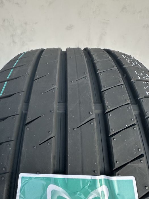 Нови летни гуми RAUFFAN FORZAR R4 255/35R19 96Y XL БОРД 2553519
