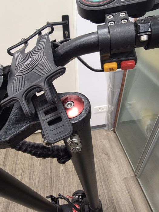 Trotineta electrica KULT by UBGO M2, Autonomie 65Km