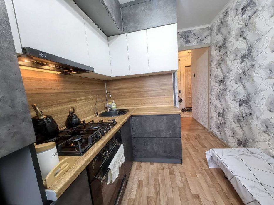 Продам 2 ком кв рн КЖБИ 3 этаже