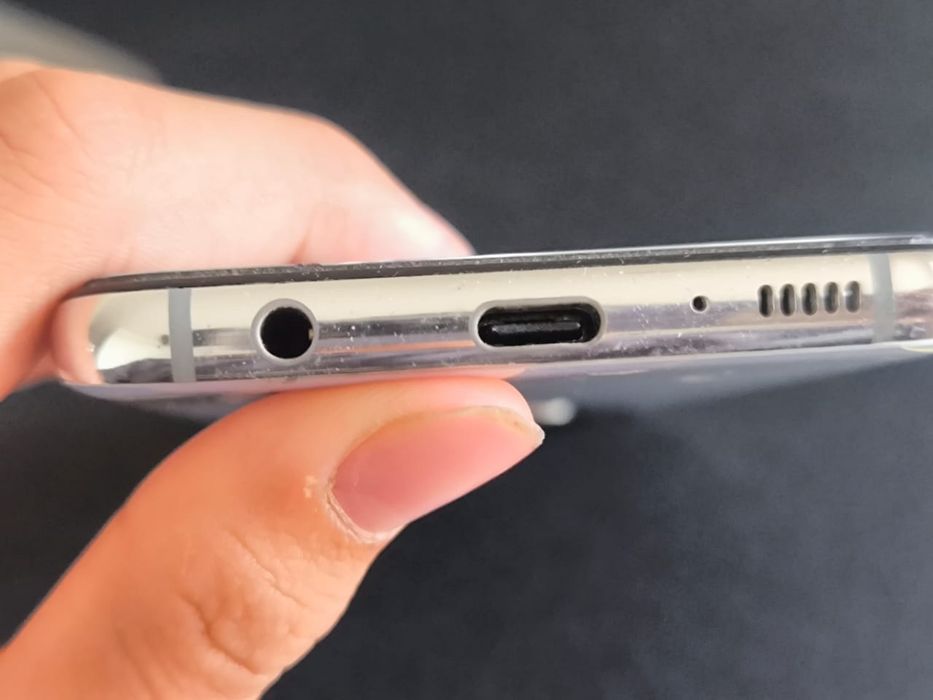 Samsung Galaxy S10e