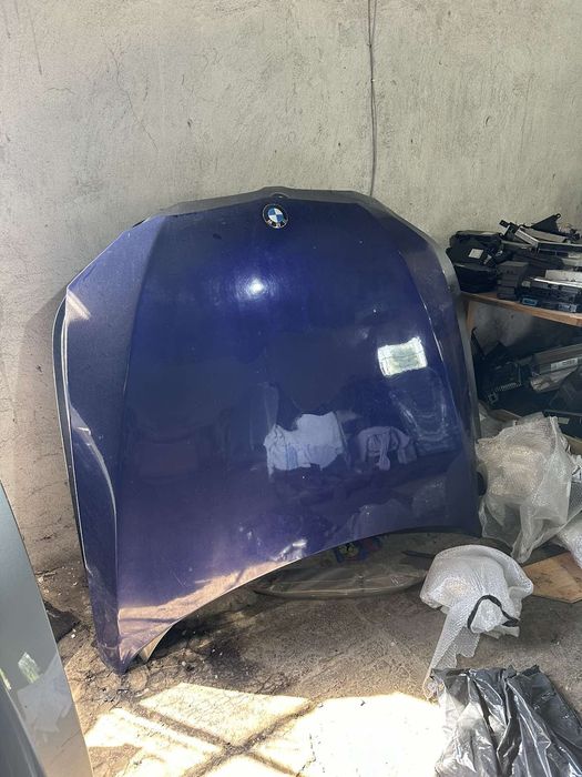 Предни капаци за БМВ Е60 Е92 Е53 имаме налични и други цветове