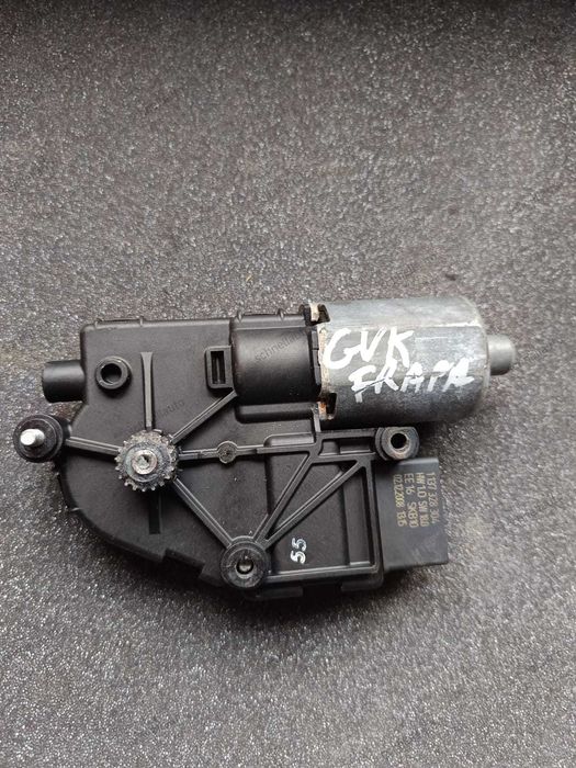 Motoras trapa VW Golf 5 cod 8R0 959 591