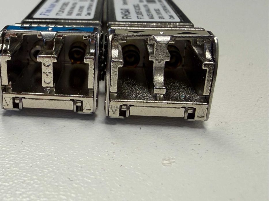 SFP+ 10-гигабитови оптични трансивъри FTLX1471D3BCL и FTLX8574D3BCL