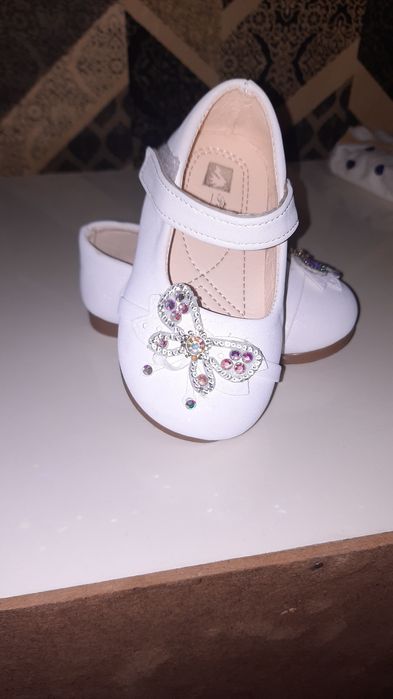 Кыз балаға Туфли  сатылады