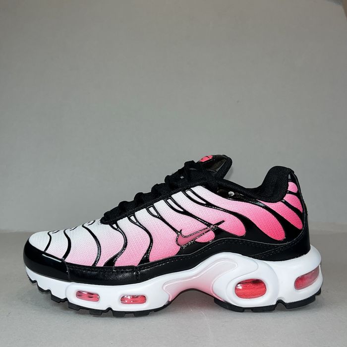 Nike Air Max Plus TN "Hot Punch"! НОВИ! Женски