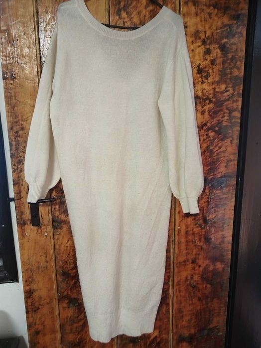 Рокля плетена, слонова кост, гол гръб