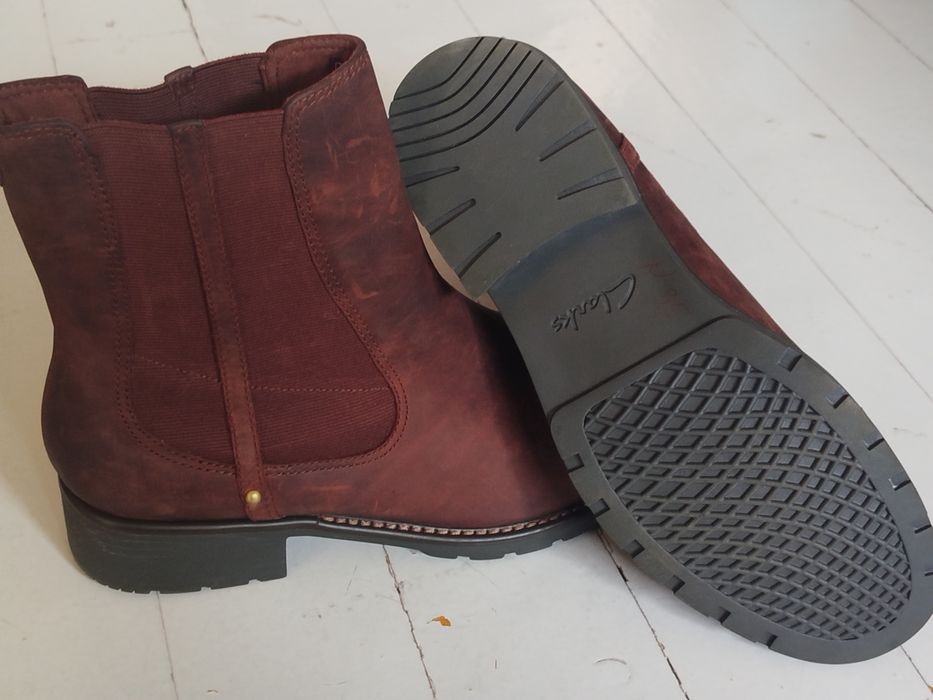 Новые сапоги Clarks
