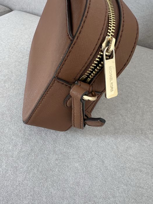 Продам сумку MlCHAEL KORS