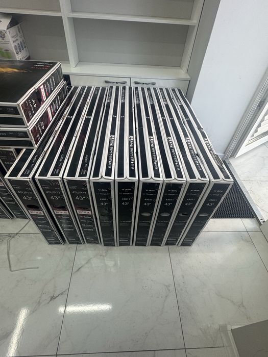 Телевизор 60 см смарт тв со склада