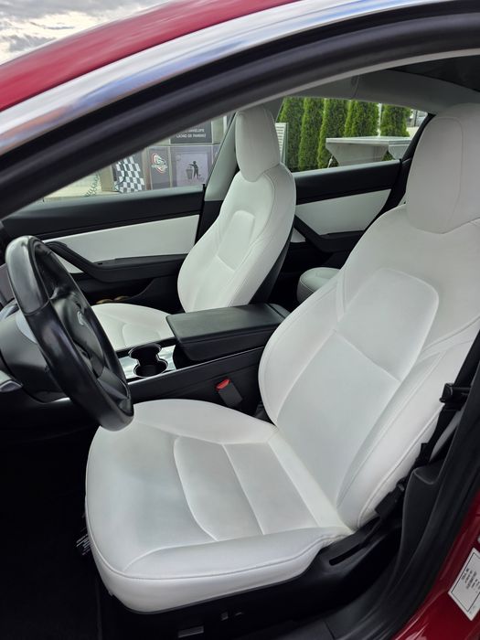 TESLA Model 3 2019 — imagine 20
