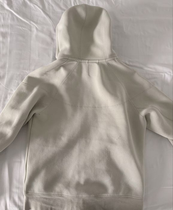 Hanorac Nike Tech Fleece – M – Original – Stare foarte bună