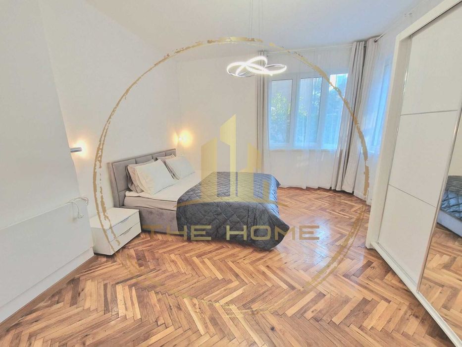 Дава се под наем Четиристаен апартамент в Варна, Център - 100 кв.м за 1000 € - Снимка #4