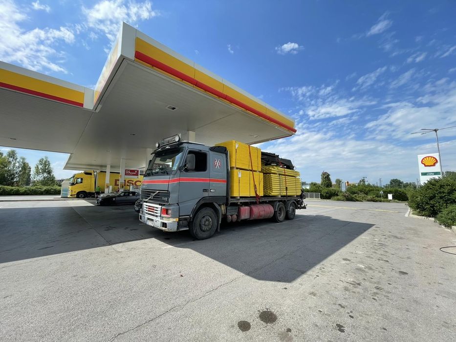 Открит бордови камион - 7.35м до 7 т товар - София и страната